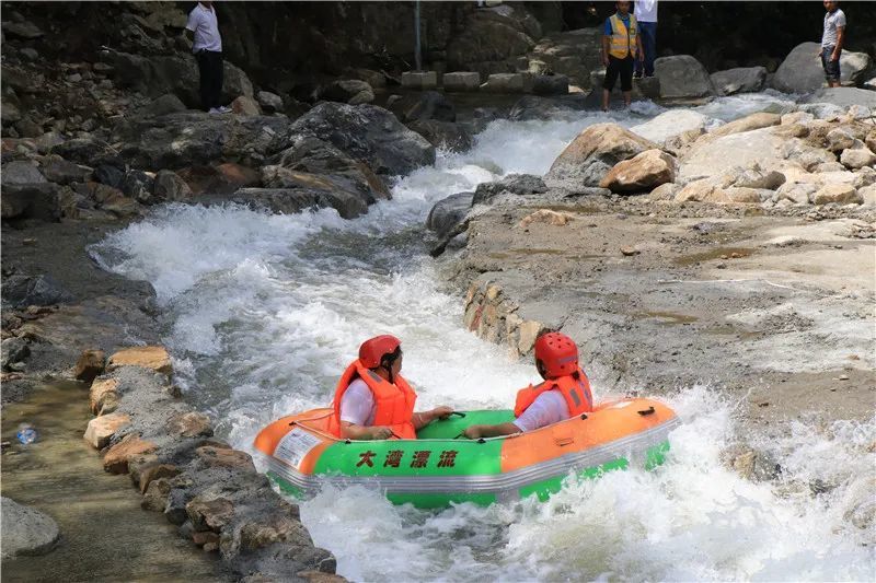 恭喜!金寨花石乡大湾村入围!
