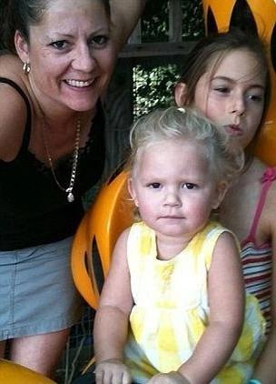 美国_社会|美国继父丧心病狂 虐待并枪杀前妻和2岁幼女 长女跳窗逃跑脱身