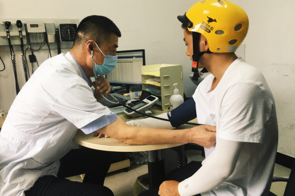 中暑|热热热热热！“三伏”不中暑，江医有妙招！