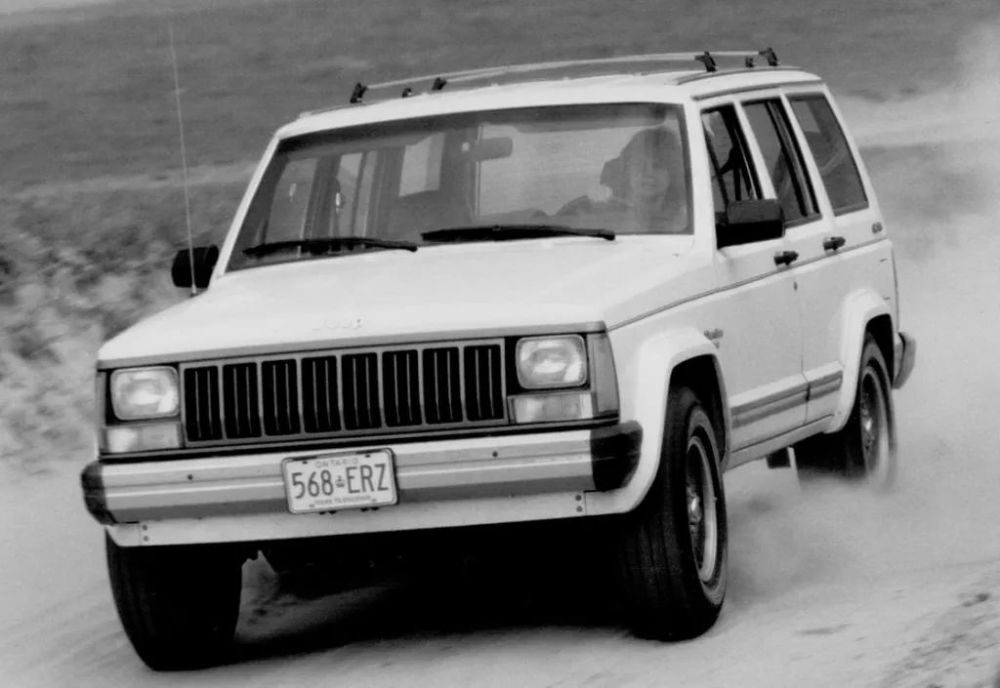 切诺基运动(xj)1988–96