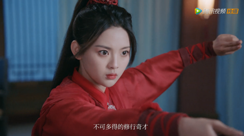 且听凤鸣|《且听凤鸣》开播！来看“废柴少女”的逆袭闯关！