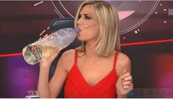 新冠病毒|比病毒更可怕的是愚昧！阿根廷艺人竟公开推荐喝消毒水治疗新冠病毒