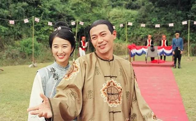 刘德华|他颜值不输刘德华，44岁患抑郁症隐退，后来卖保险为生