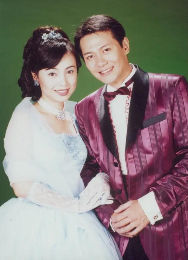 刘德华|他颜值不输刘德华，44岁患抑郁症隐退，后来卖保险为生