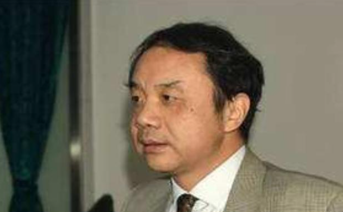 对撞机|王怡芳坚持对撞机，砸360亿划算？杨振宁：从大局出发！