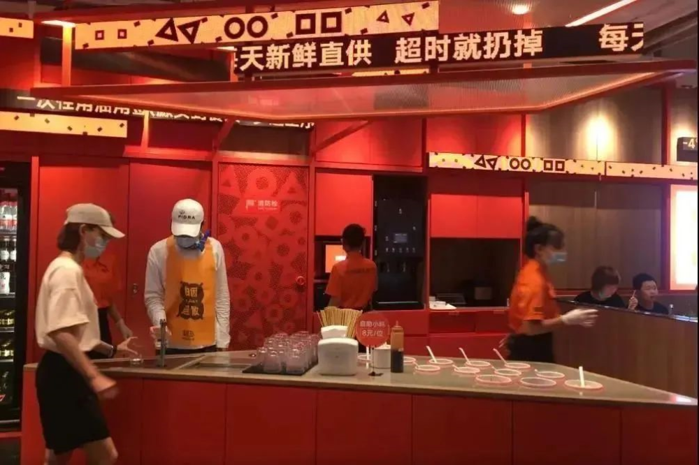 串串|“餐二代们”厮杀，巴奴杜中兵的儿子对串串下手了