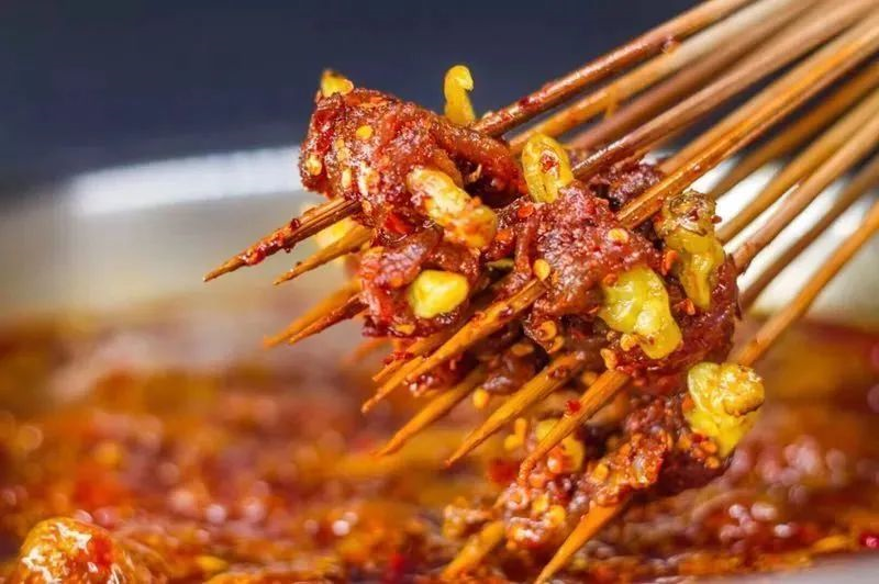 串串|“餐二代们”厮杀，巴奴杜中兵的儿子对串串下手了