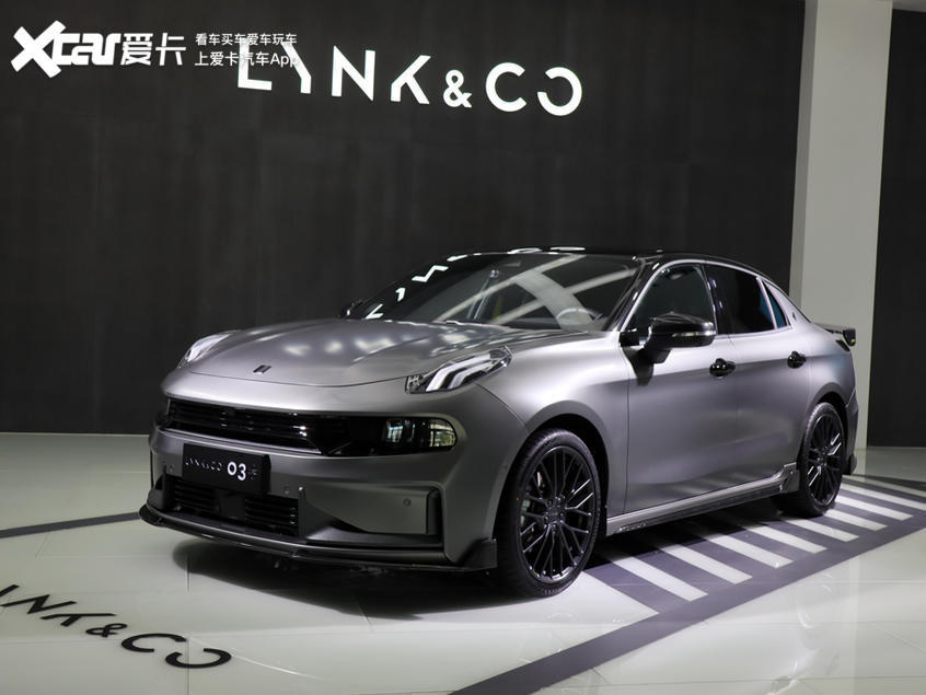 88万元.领克03冠军版增加了全新的灰色车身配色,领克03 冠军定
