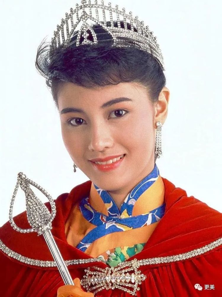 迪丽热巴|承认吧，热巴的脸就是不行了！