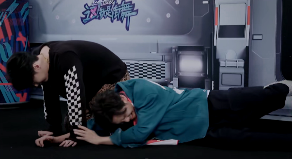 王一博|《街舞3》四大战队揭晓，王一博选人眼光获赞，阵容堪称王炸