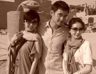 刘诗诗|看了杨幂和刘诗诗十年前的埃及旅行照，终于明白她们关系有多亲密