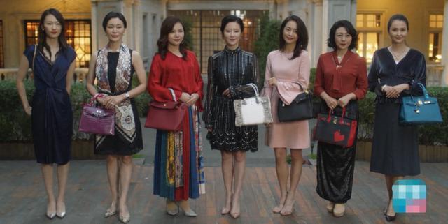 洗米嫂|洗米嫂与Mandy的六年battle，豪门保位赛里，撕扯的却都是利益