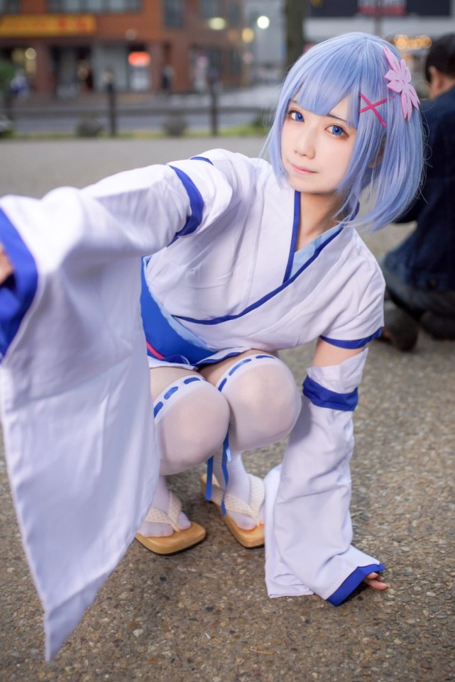 cos赏析:幼年蕾姆