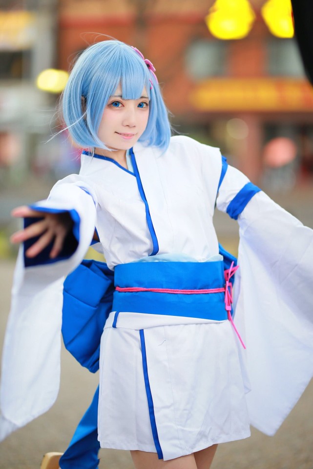 cos赏析:幼年蕾姆