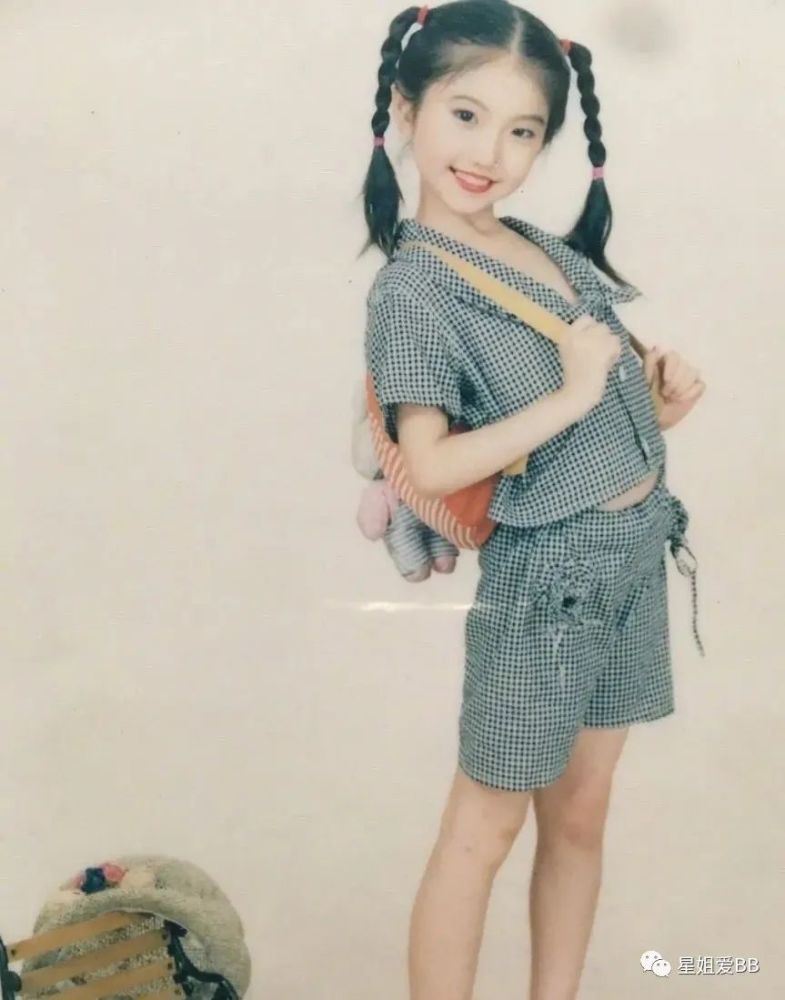 整容|她居然公开了自己整容的黑历史？