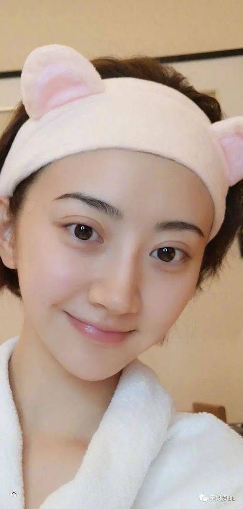 整容|她居然公开了自己整容的黑历史？