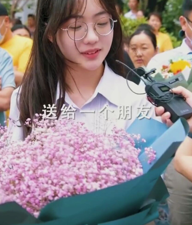 可恶继上海jk女事件后17岁满天星小姐姐也被造谣抹黑本人二次发声