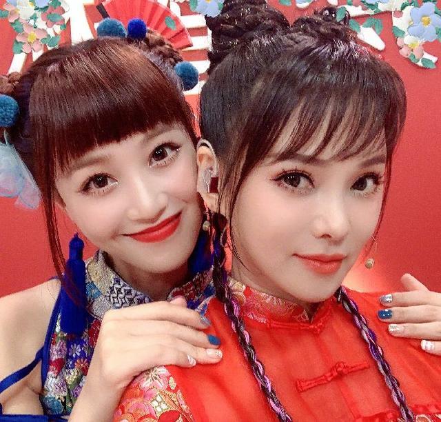 赵丽颖|赵丽颖最大的问题，不是盘里扒拉菜，是粉丝认为可爱的“补刀”