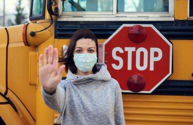 新冠病毒|美国疫情到底多严重？近10万名儿童两周内被检测出新冠病毒阳性