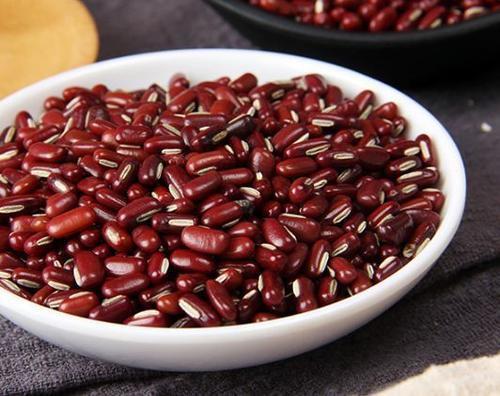 赤小豆|红豆与赤小豆有什么区别？应该怎么选？吃对健脾养胃、利水消肿