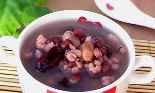 赤小豆|红豆与赤小豆有什么区别？应该怎么选？吃对健脾养胃、利水消肿
