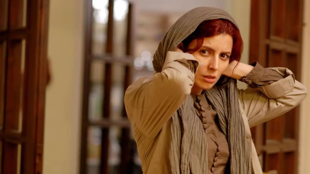 《一次别离》彻底改变两家人命运,真实与谎言,信仰与现实,你怎么选择?