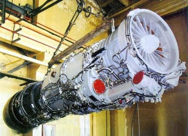 当年中国购买英国发动机英国还留了一手成为歼轰7的短板