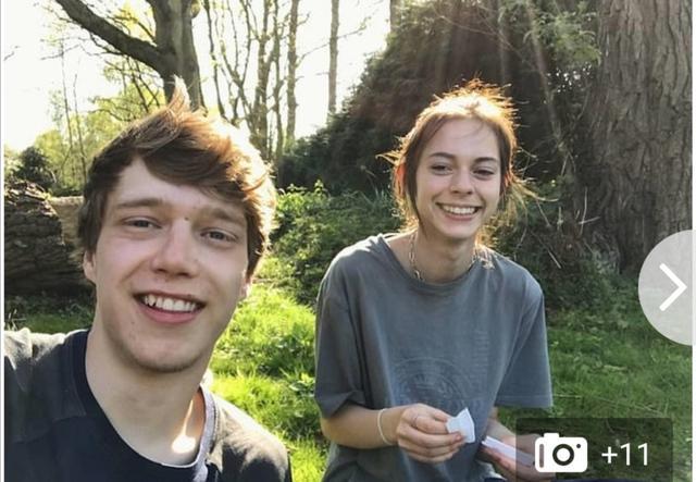 大卫·奥克斯|19岁英国少女的噩梦：恶魔继父家暴枪杀母亲和2岁妹妹，警察失职