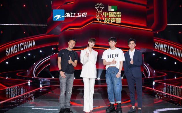 中国好声音|《中国好声音》官宣李宇春为第四个导师，最没资格的其实最有资格