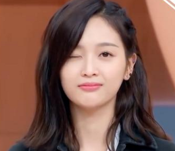 明星wink大赏李汶翰利落吴宣仪次数过多看到何洛洛大家沉默了