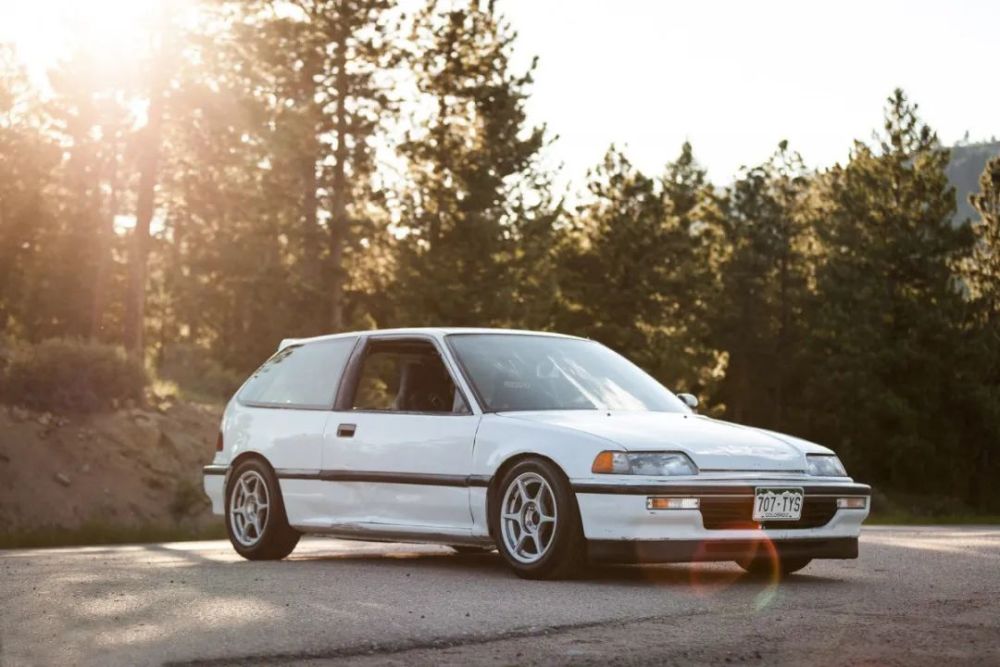 不过思域好像并不满足,第五代思域在换装了最新vtec发动机后,创造了