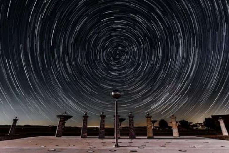 光年|15亿光年外传来的重复信号，被科学家发现6次，能回应吗？