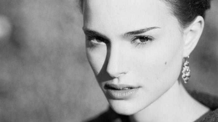 娜塔莉·波特曼|娜塔莉波特曼13岁走红，进哈佛拿影后，她为何在娱乐圈长盛不衰