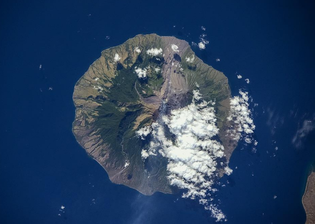 地球|“神仙开局”的2020，到底啥情况？难道是地球在自救？