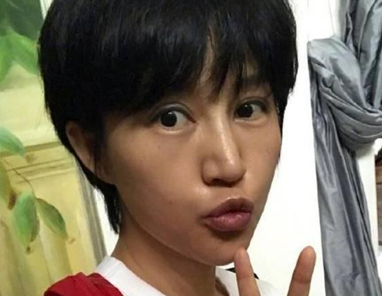 鲍蕾卸妆后堪比"整容",当看到素颜后,真不知陆毅是怎么熬过!