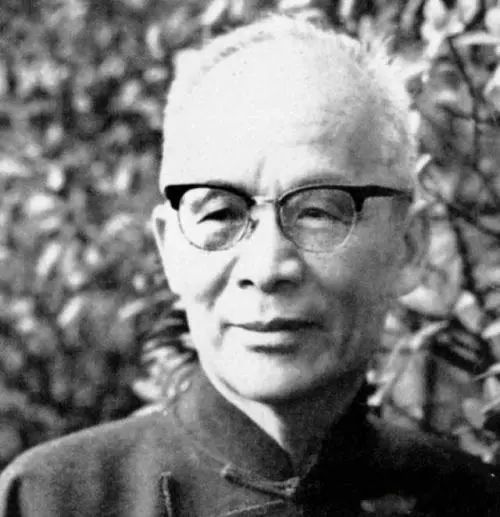 文豪|吵架词穷了？来看文豪如何花式怼人！