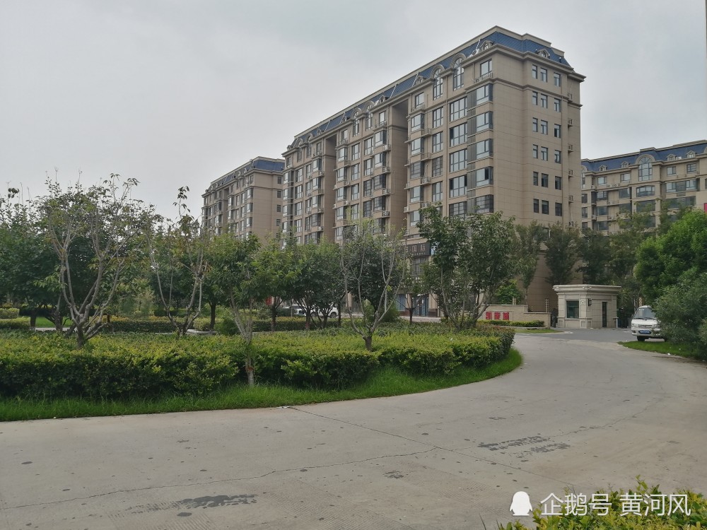 城镇化大势所趋,县城房子盖得很漂亮,两类人购买,少有人住