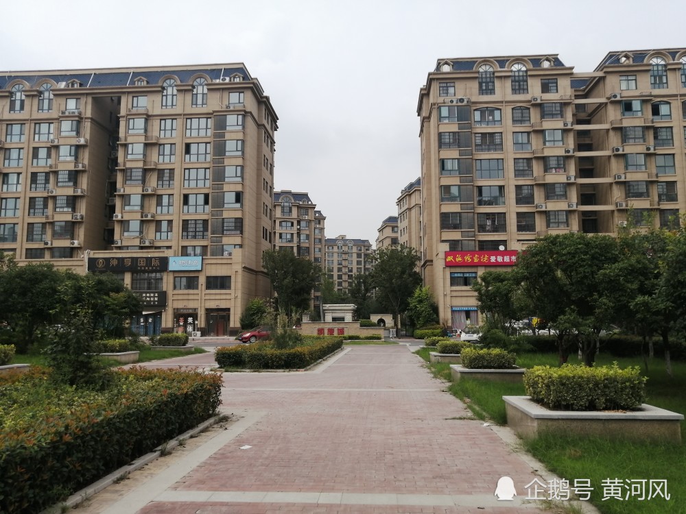 城镇化大势所趋,县城房子盖得很漂亮,两类人购买,少有人住