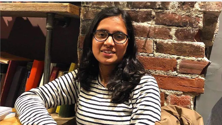 印度_社会|印度两男子欲搭讪女学生却误把她撞死，死者是数百万元奖学金得主