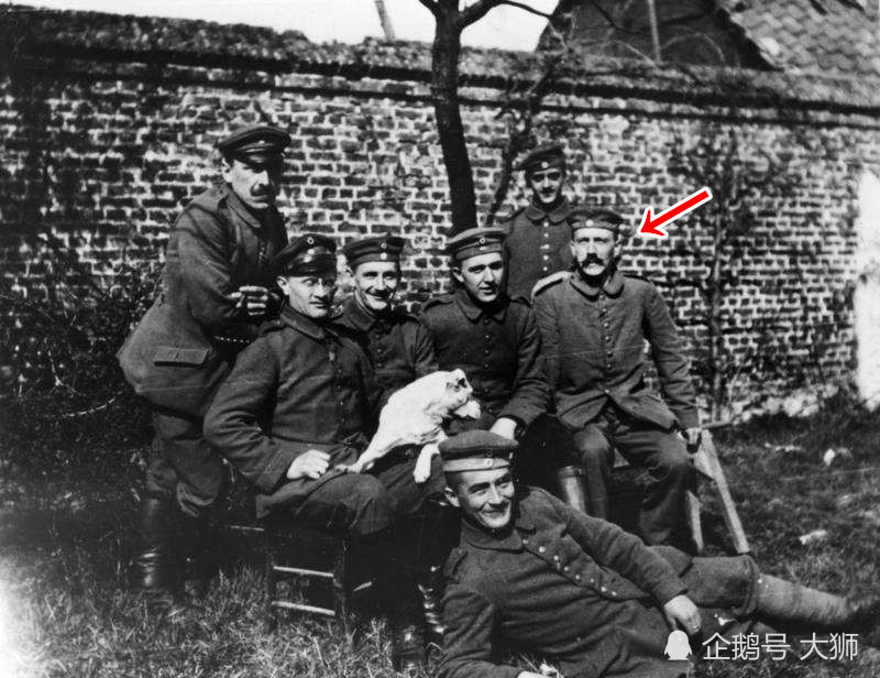 阿道夫·希特勒|被艺术学院拒之门外，一度成为流浪汉，希特勒：我只想当个画家