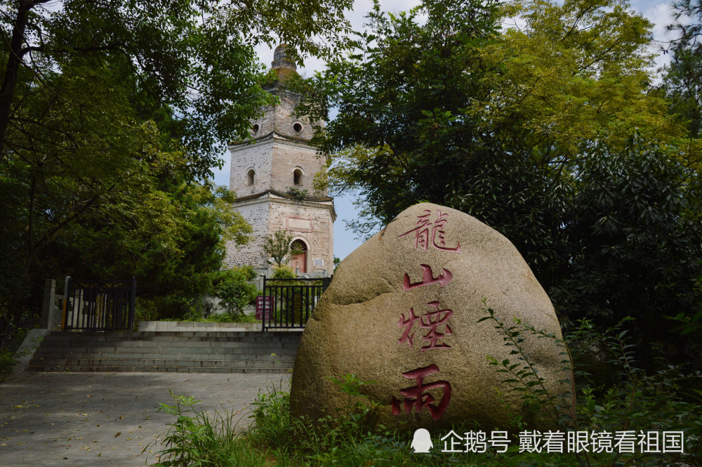 这座古塔,保存完好古朴如初,是"古均州八景"中的唯一遗存