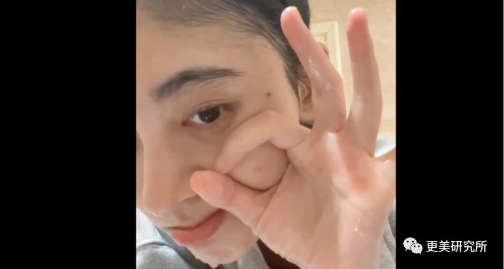 鞠婧祎|鞠婧祎又翻车！力证天然素颜洗脸，居然撞脸黄子韬？