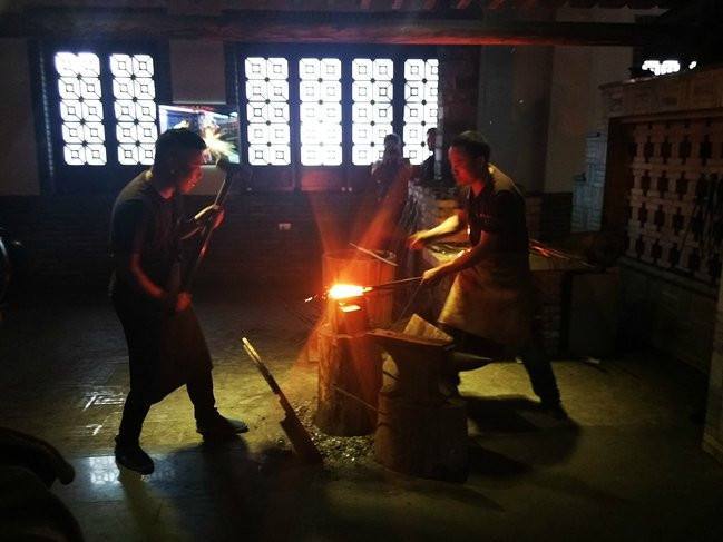 绝世好剑|古代铸剑动不动就用活人献祭，其实有一定科学道理，但不用人也行