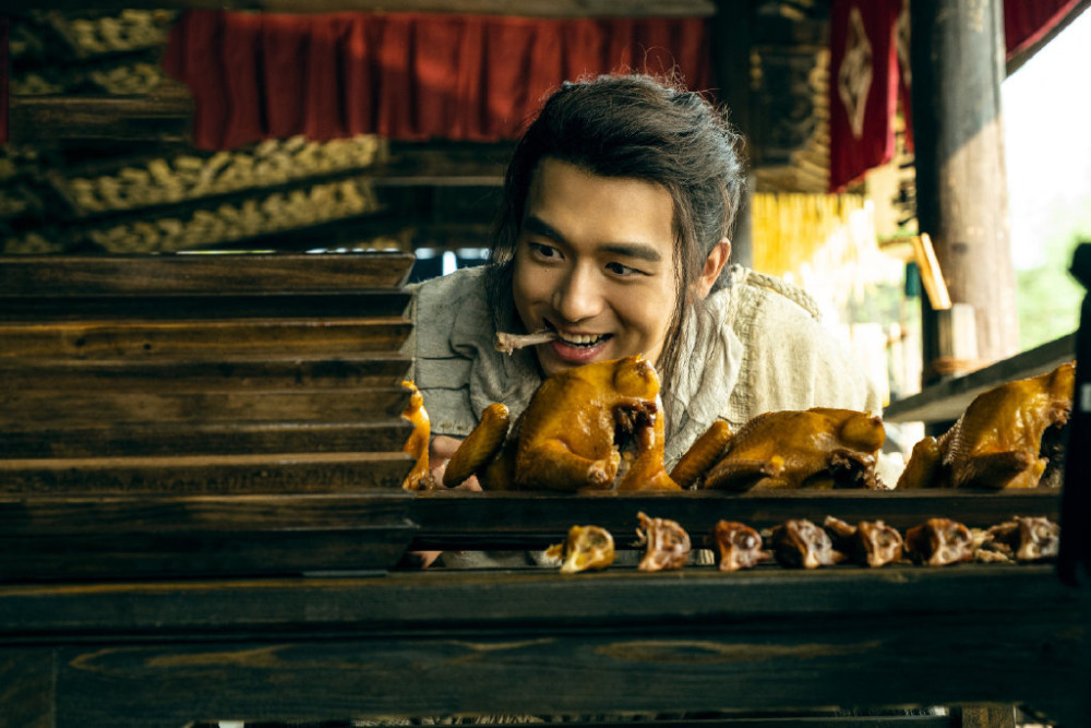 李现|李现新电影《赤狐书生》定档11月，和陈立农搭档，化身小狐妖