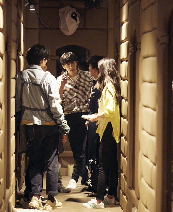 邓伦|杨幂公开“嫌弃”邓伦上热搜，网友：闭嘴吧，他可不简单