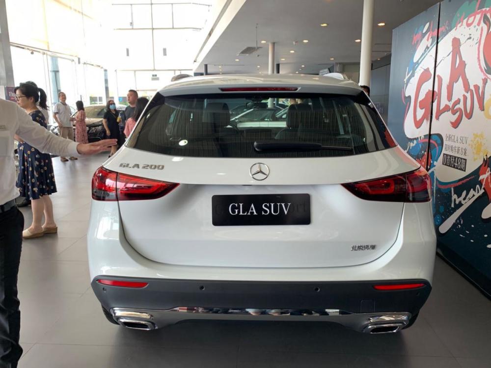 到店实拍2020款奔驰gla_腾讯新闻