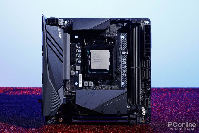 这豪华用料的技嘉Z490I AORUS ULTRA，简直太香了_腾讯新闻