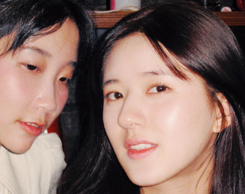 赵露思|赵露思被摄影师坑了？晒合照却忘了加美颜，真实肤色看懵粉丝