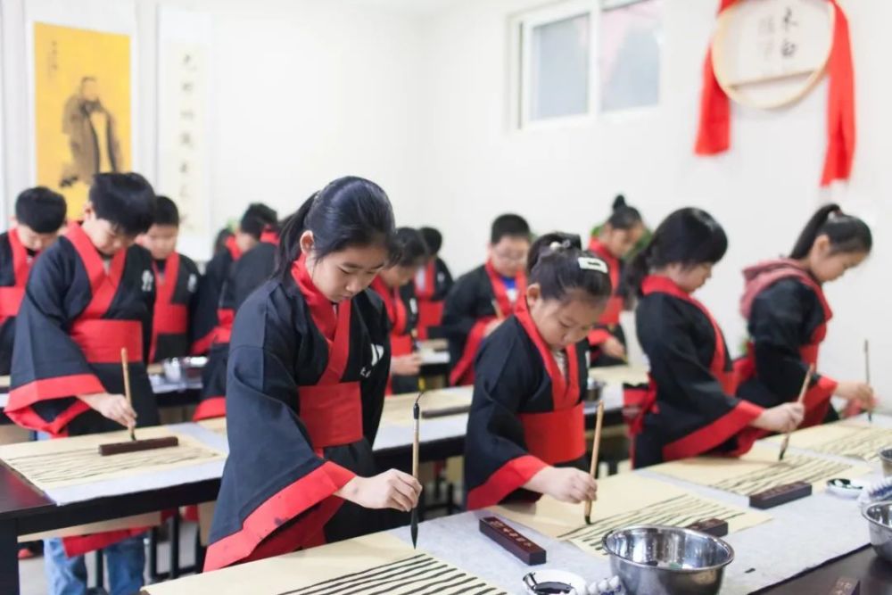 汉字|在快节奏生活中想要修身养性，那得从练字开始