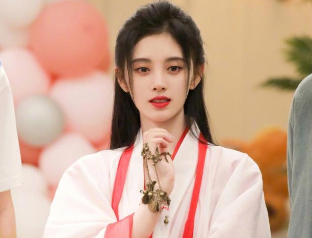 王思聪|王思聪内涵鞠婧祎？也不是一两天了，曾公开骂她“做作”